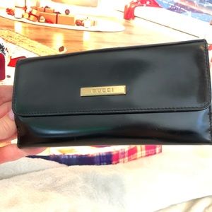 ✨Authentic Gucci Black Patent Leather Wallet✨